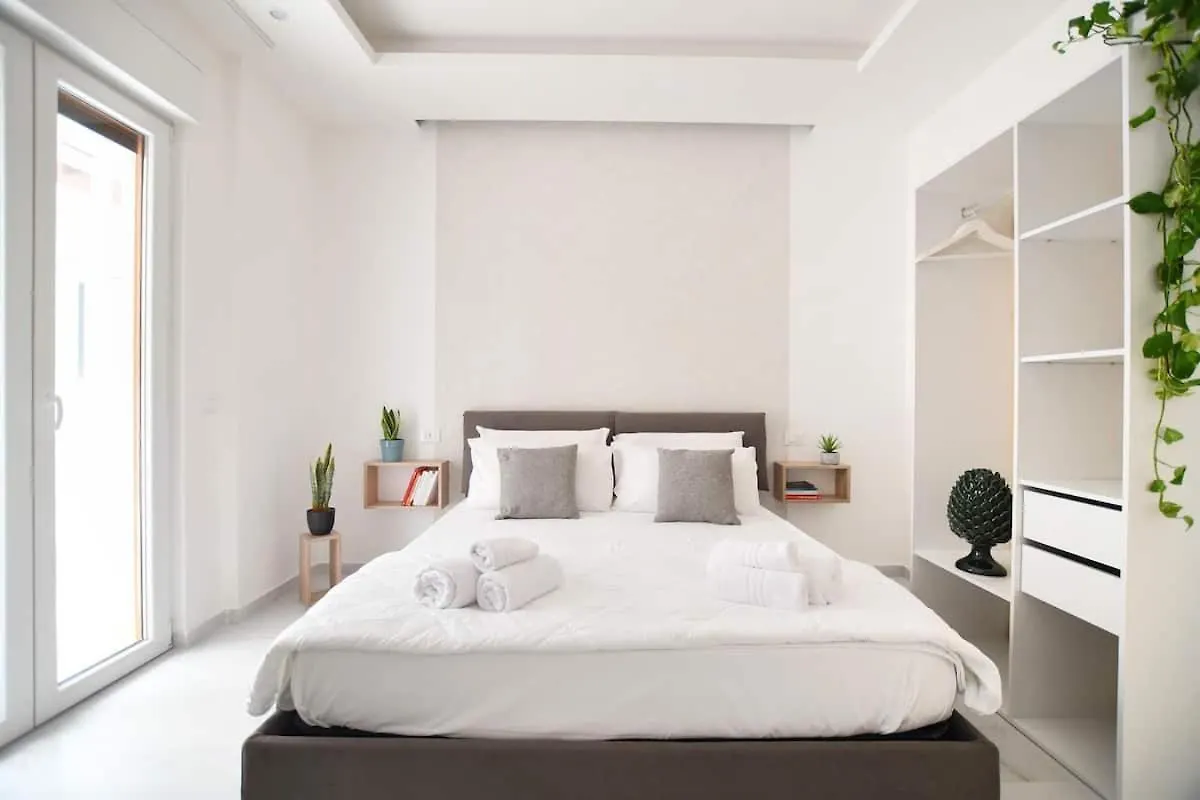 Diamante Luxury Rooms Palermo 0*,  Italy